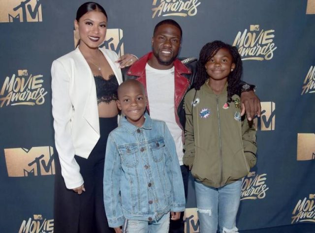 Details About Kevin Hart’s Family, Parents And Brother