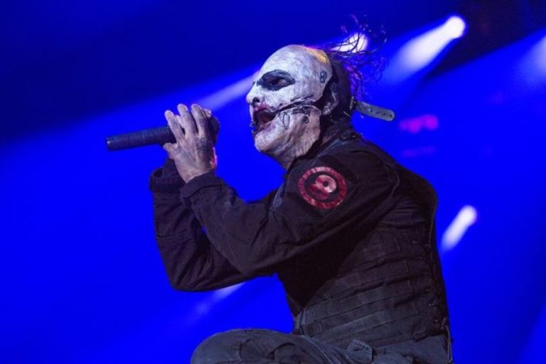 Corey Taylor Wife And Kids, Height, Age, What Happened To His Neck?