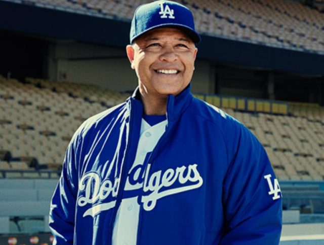 Dave Roberts Wife, Parents, Son, Family, MLB Coaching Career