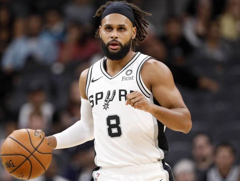 Patty Mills Wife : 'Thanks for the singlet!' Patty Mills makes Elyse