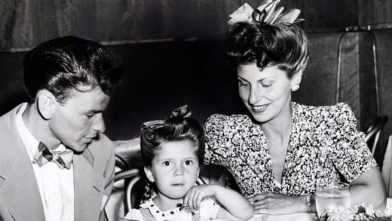 Who Is Nancy Sinatra – Daughter Of Frank Sinatra And Nancy Barbato?